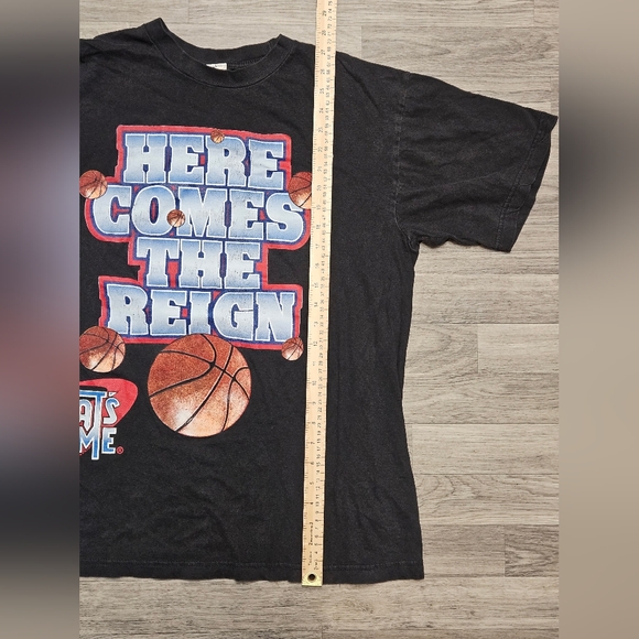 Vintage 90's That's Game NBA Basketball T-shirt Size Large Here Comes The Reign - Picture 5 of 5